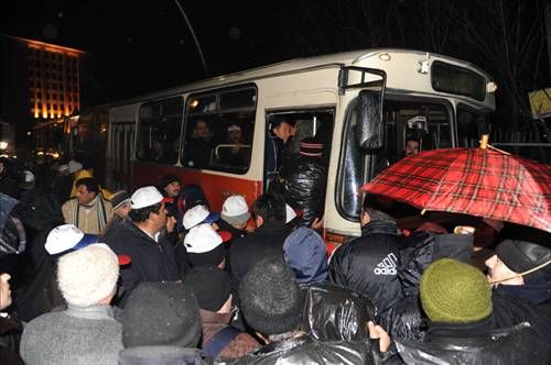 TEKEL İŞÇİLERİNE MÜDAHALE – ANKARA