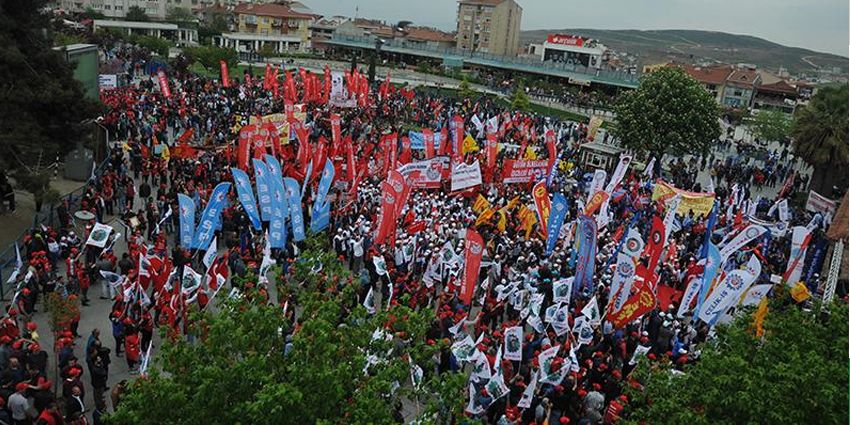TEKGIDA-İŞ: İŞÇİNİN GÜNÜNDE İŞÇİ YATAĞINDAYIZ