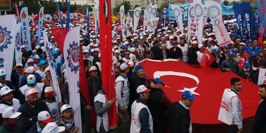 İŞÇİ YATAĞI FABRİKALARINA SAHİP ÇIKTI