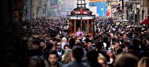 İMALATTAN TEKSTİLE 239 BİN KİŞİ İŞSİZ KALDI