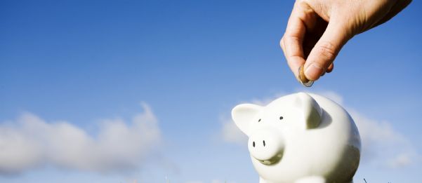 EMEKÇİYE BÜTÇEDEN BOL BOL TASARRUF DÜŞÜYOR