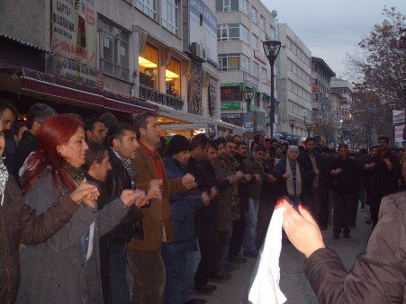 TEKEL İŞÇİSİNİN ZAFERİ, HÜKÜMETİN TÜM 4-C PLANLARINI ALT ÜST ETTİ