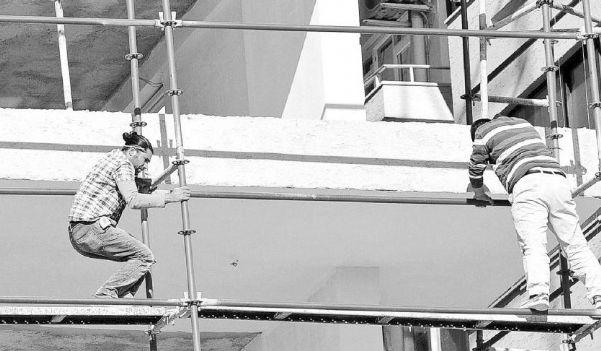 100 İNŞAAT İŞÇİSİNDEN 4’Ü İŞ KAZASI MAĞDURU