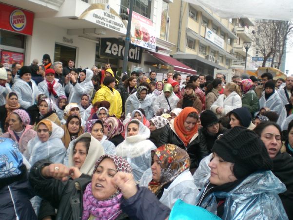 TEKEL İŞÇİLERİ OTURMA EYLEMİNDE 15-18/01/2010