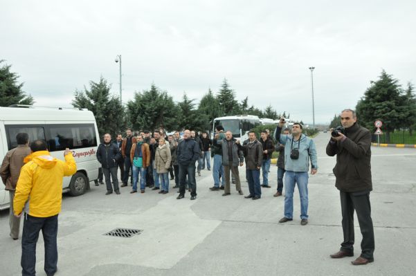 Bat işyerinden atılan 120 arkadaşın eylem görüntüleri. 13.04.2011