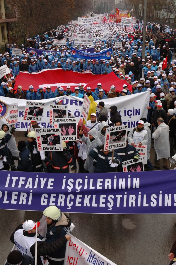 EKMEK, BARIŞ ÖZGÜRLÜK İÇİN DEMOKRASİ VE HAKLAR MİTİNGİ 17/01/2010