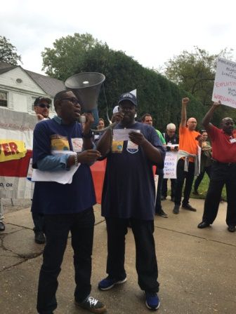 MONDELEZ İŞÇİLERİ SENDİKALI İŞÇİLİĞİ SAVUNMAK İÇİN BİR ARAYA GELDİ