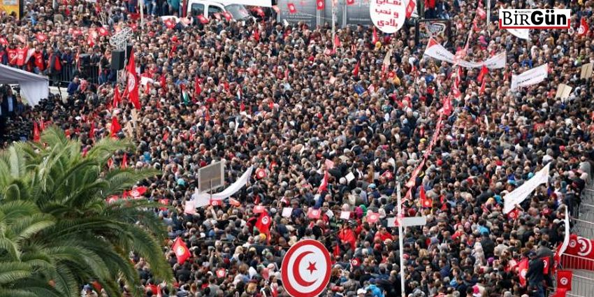 700 BİN KAMU GÖREVLİSİ GREVDE