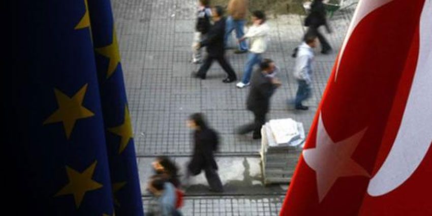 AB İLE İPLER KOPARSA EKONOMİK FELAKET OLUR