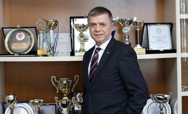 MEYVE SUYU SEKTÖRÜNÜN ÖNÜNDEKİ EN BÜYÜK ENGEL; YANLIŞ ALGILAR!
