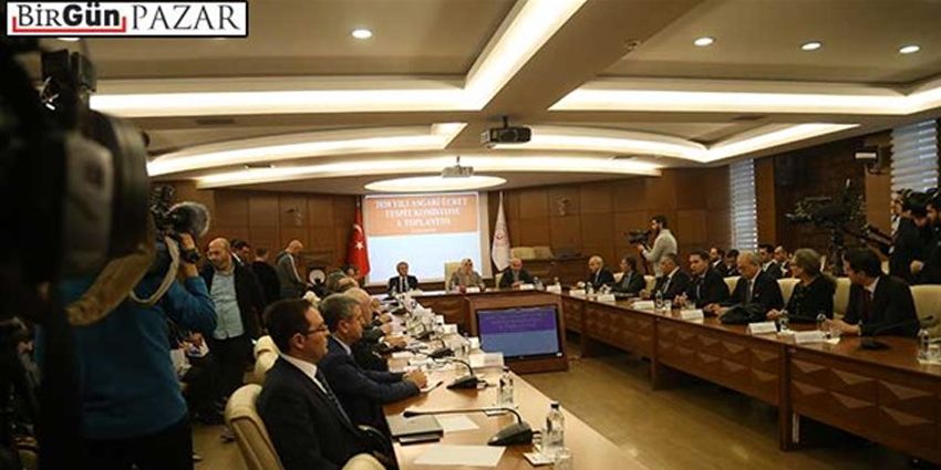 ASGARİ ÜCRET LÜTUF DEĞİL TEMEL BİR İNSAN HAKKIDIR