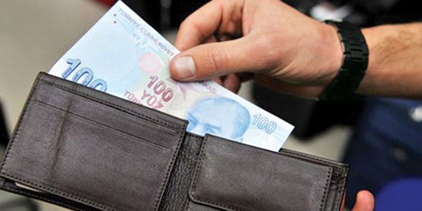 TÜRK-İŞ AÇLIK SINIRI 20 BİN LİRANIN ÜZERİNE ÇIKTI