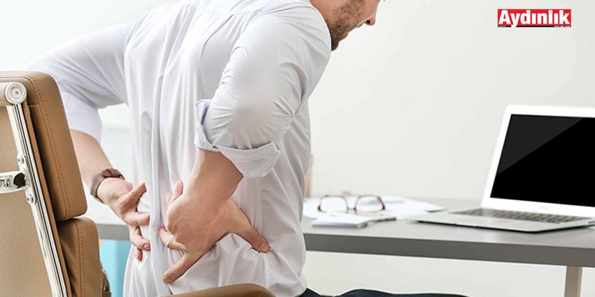 UZUN SÜRE AYAKTA ÇALIŞMAK ZARARLI