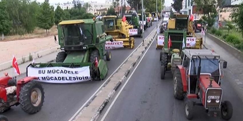 ÇİFTÇİLERDEN TARİHİ BULUŞMA