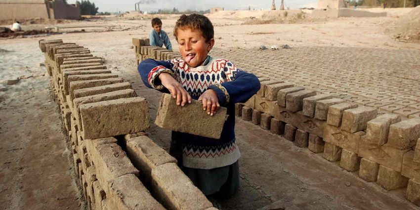 ÇOCUKLARI ÇALIŞTIRMAYIN, EĞİTİN
