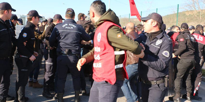 EMEK KAVGASINA GÖZALTI