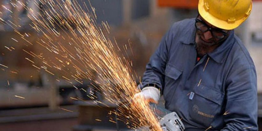 KADRO İSTEYENE DELİ MUAMELESİ