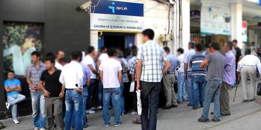İŞSİZ DOKTORALILAR DA İŞKUR KAPISINDA