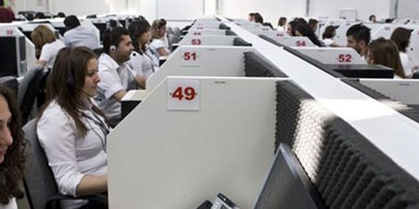 KENTLİ GENÇ KADIN İŞSİZLİK KISKACINDA