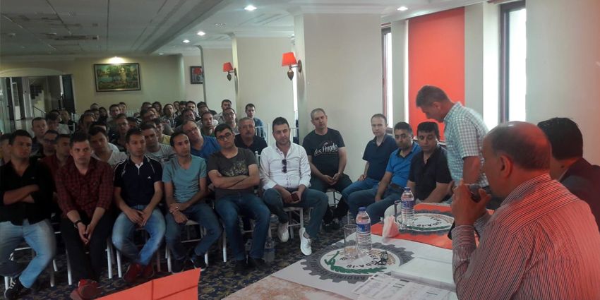 ESKİŞEHİR PINAR SÜT’TE TOPLU İŞ SÖZLEŞMESİ DEĞERLENDİRME TOPLANTISI YAPILDI
