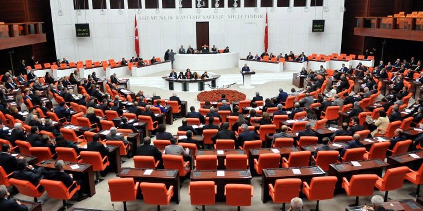TASARIYI GERİ ÇEKİN