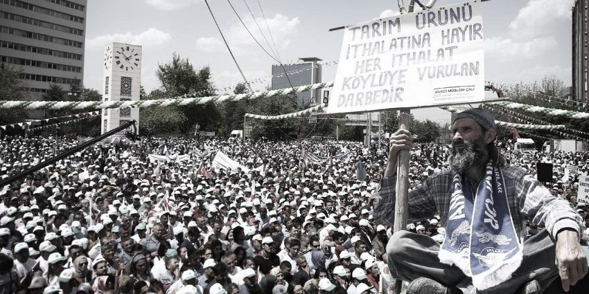 ON BİNLERCE ÇİFTÇİ ANKARA’DAN SESLENDİ: DESTEKLEYİN ÜRETELİM