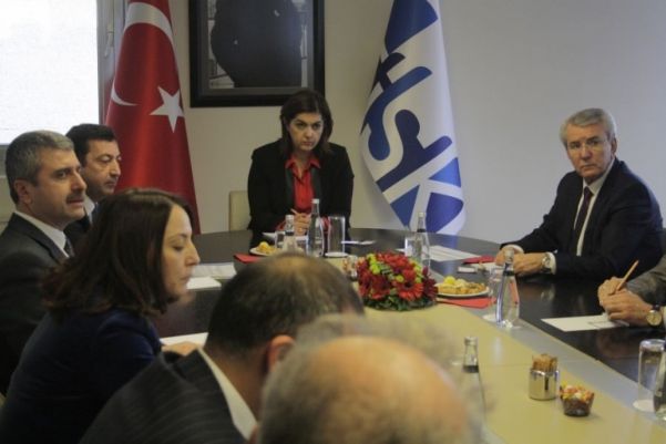 TÜİK ASGARİ ÜCRETİ 370 LİRA ARTIRDI