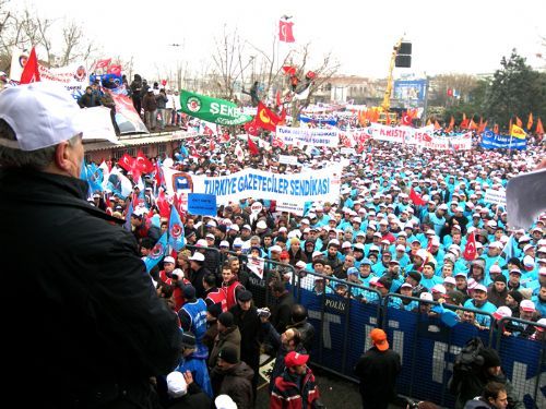 Krizin bedeleni biz ödemeyeceğiz / Kadıköy