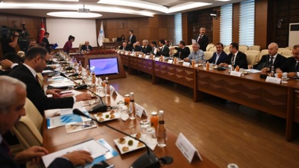 ‘ZORUNLU ARABULUCULUK’ YENİDEN GÜNDEMDE