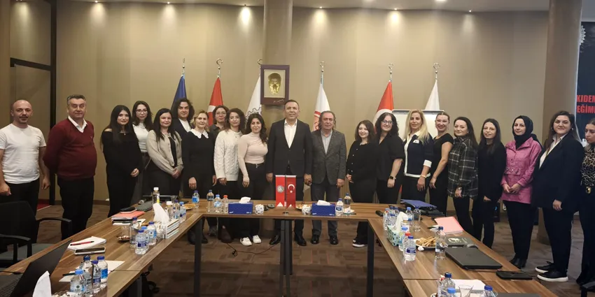 SENDİKAMIZ GENEL MERKEZİNDE ŞUBE PERSONELLERİMİZ İLE “SENDİKAMIZIN GENEL İŞLEYİŞİ VE TOPLU İŞ SÖZLEŞMESİ PROSEDÜR EĞİTİMİ” GERÇEKLEŞTİ