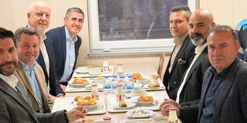 GENEL BAŞKANIMIZ VE GENEL TEŞKİLATLANMA SEKRETERİMİZ NESTLE ERİKLİ SU FABRİKAMIZDA İFTAR PROGRAMIMIZA KATILDI