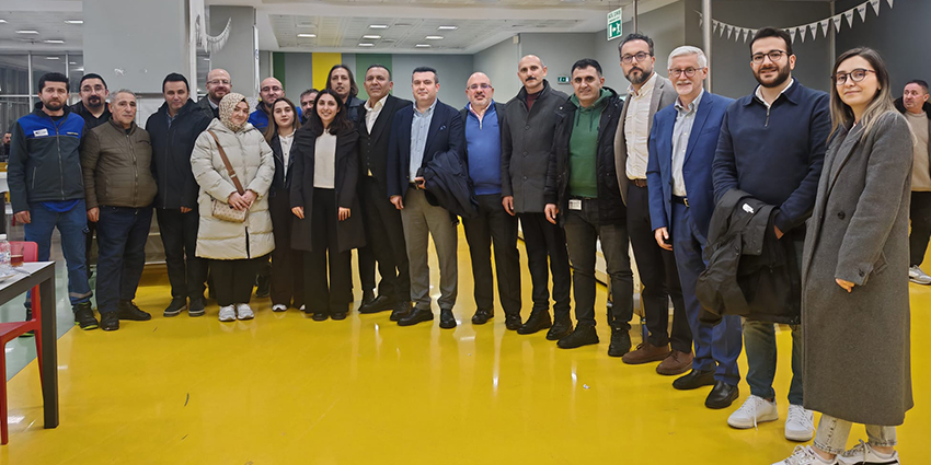 GENEL BAŞKANIMIZ İBRAHİM ÖREN VE GENEL SEKRETERİMİZ KEMAL KÖSE, EVYAP İŞLETMEMİZİN İFTAR PROGRAMINA KATILDI