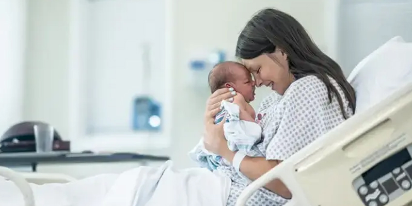 YENİ DÜZENLEME: DOĞUM İZNİ 24 HAFTAYA ÇIKARILDI